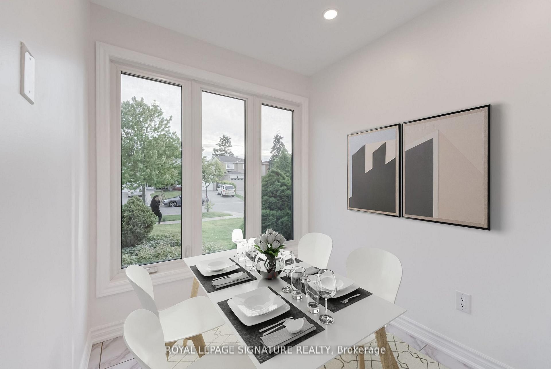 36 Denlow Drive, Brampton, ON - Indoor Photo Showing Dining Room
