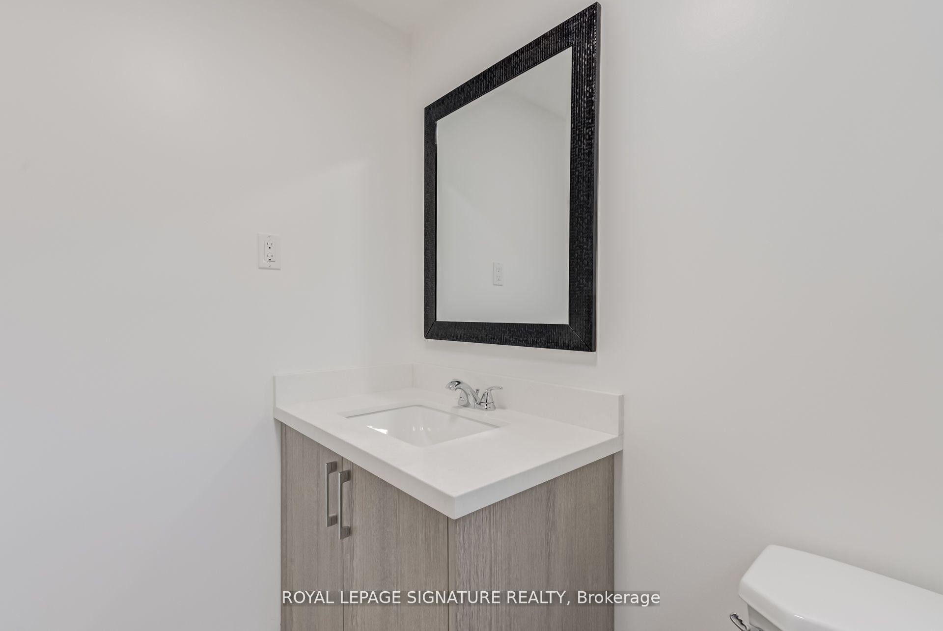 36 Denlow Drive, Brampton, ON - Indoor Photo Showing Bathroom