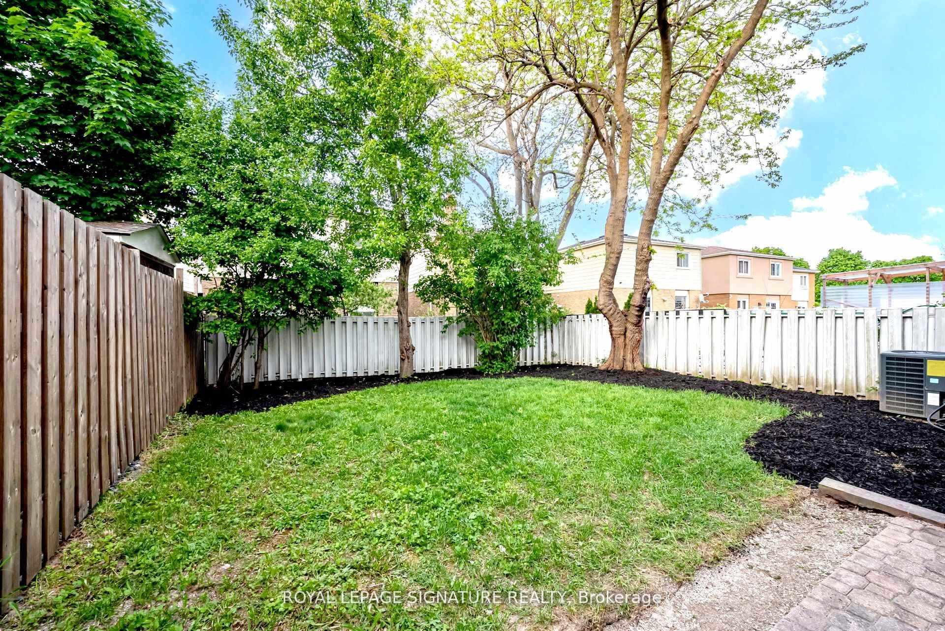 36 Denlow Drive, Brampton, ON - Outdoor