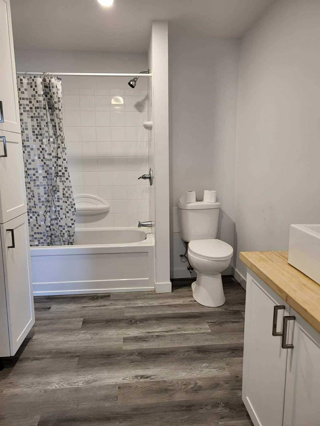 Bathroom - 3-3755 Rue Ste-Marguerite, Trois-Rivières, QC - Indoor Photo Showing Bathroom