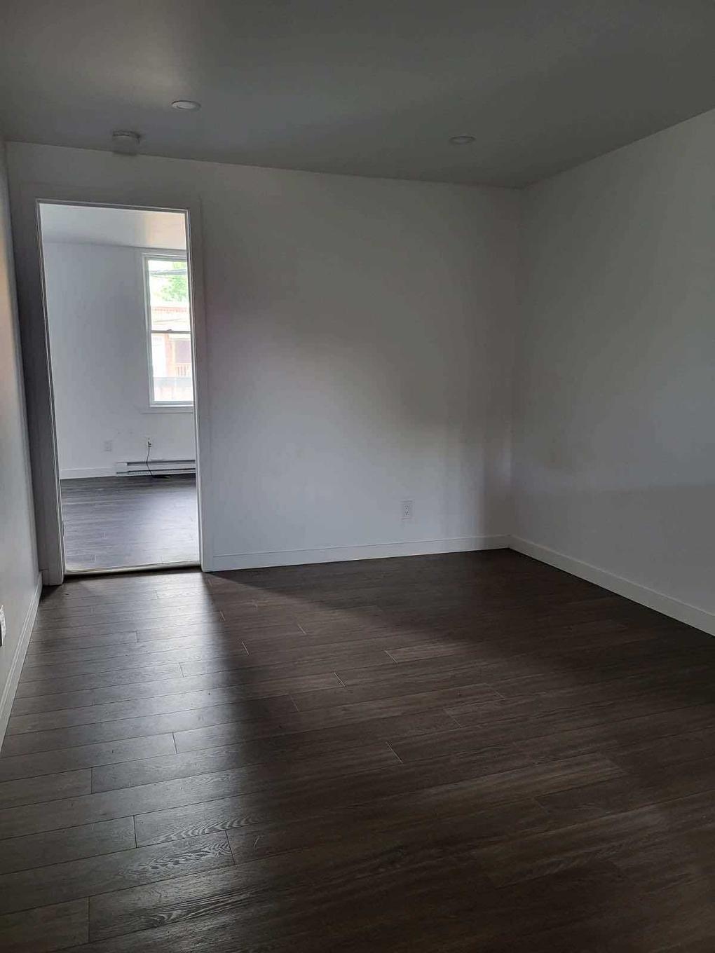 Bedroom - 3-3755 Rue Ste-Marguerite, Trois-Rivières, QC - Indoor Photo Showing Other Room