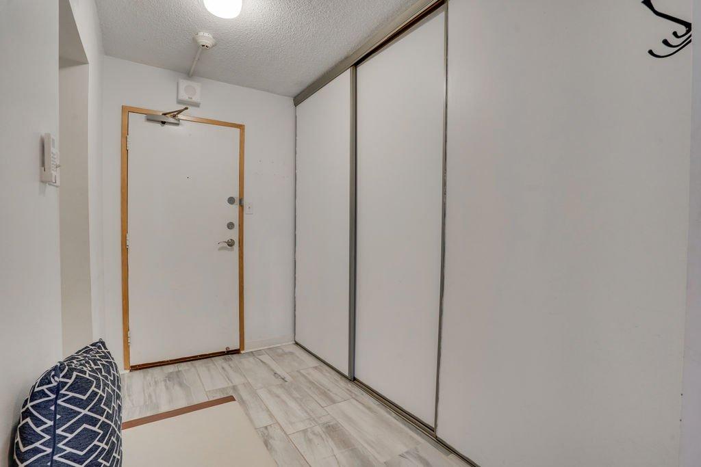 Hall d'entrée/Vestibule - 303-285 Rue Laurier, Gatineau (Hull), QC - Indoor Photo Showing Other Room