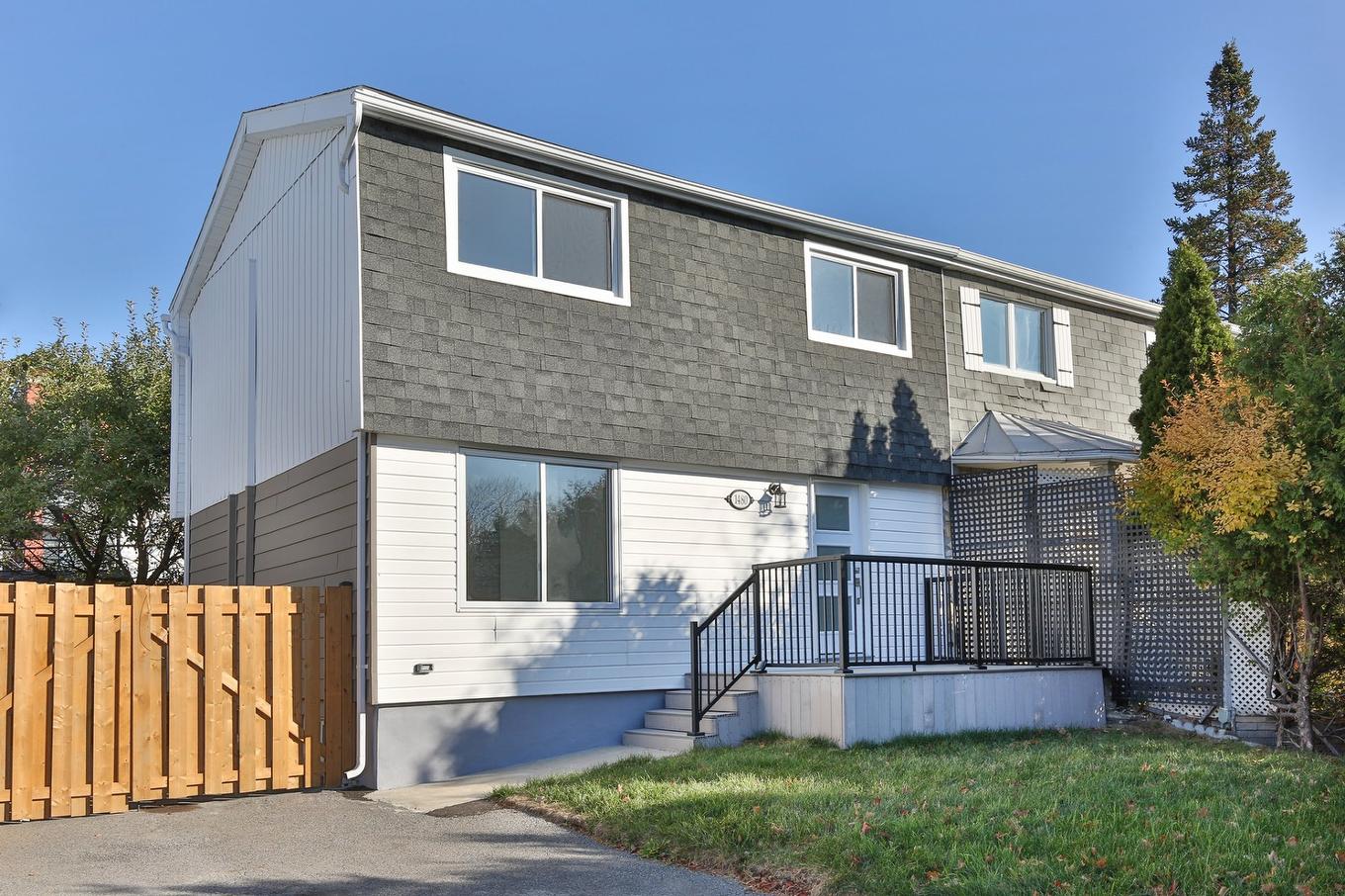 Frontage - 1480 Rue Pradier, Brossard, QC - Outdoor With Exterior