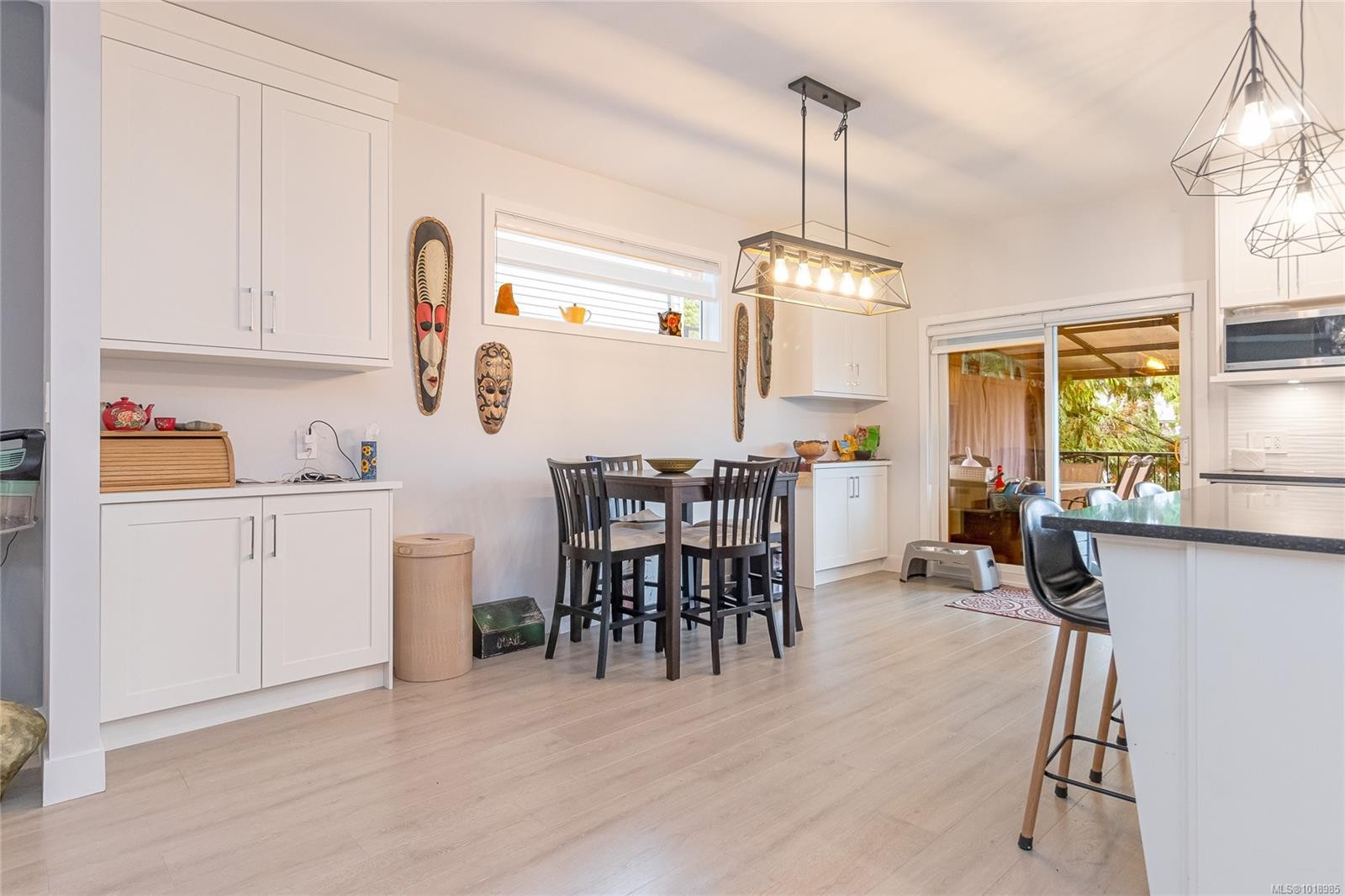 668 Eighth St, Nanaimo, BC