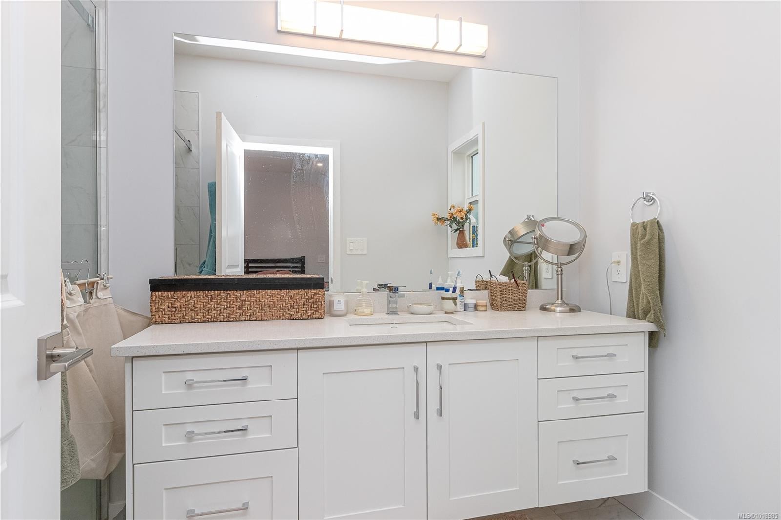 668 Eighth St, Nanaimo, BC