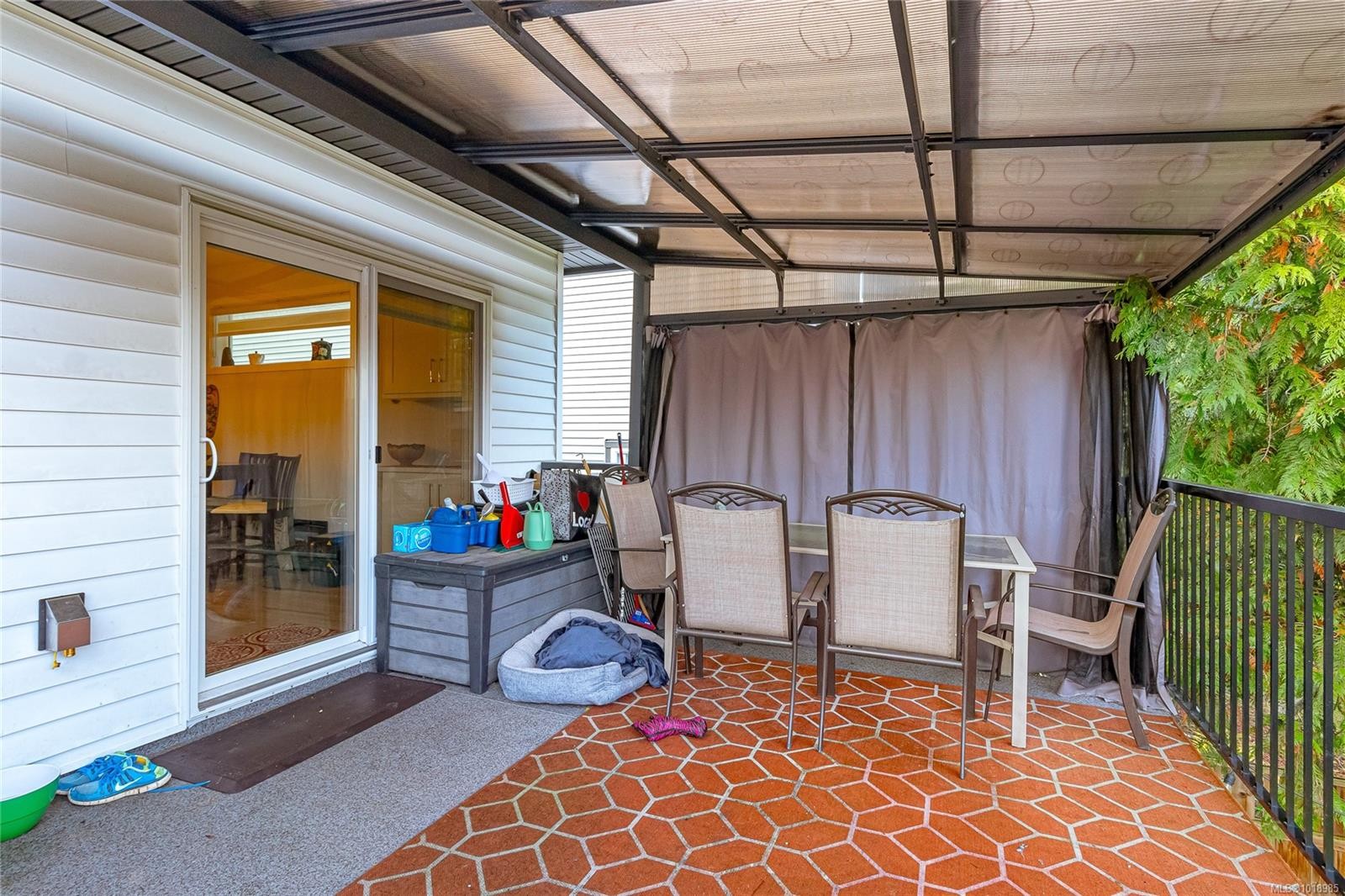 668 Eighth St, Nanaimo, BC