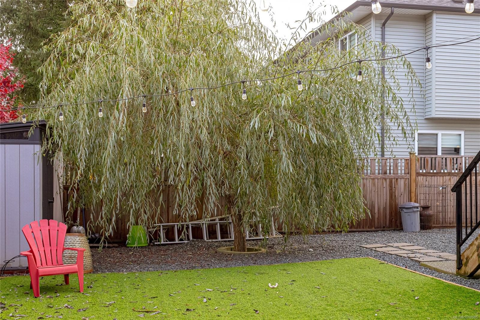 668 Eighth St, Nanaimo, BC