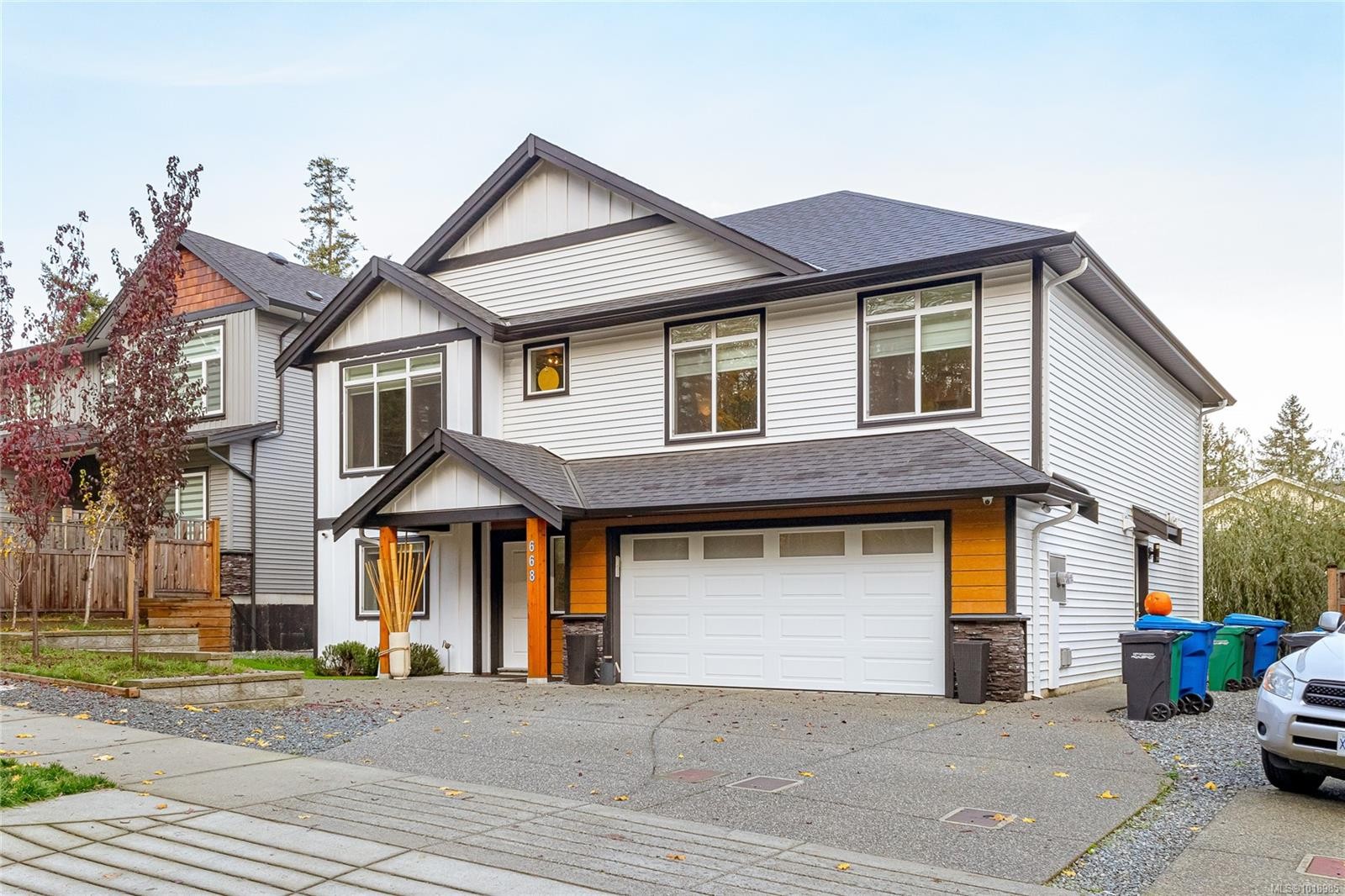 668 Eighth St, Nanaimo, BC