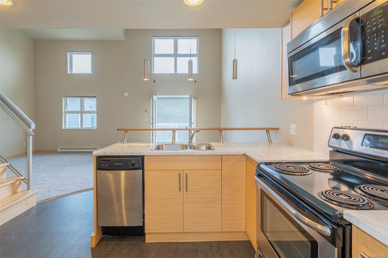 405-787 Tyee Rd, Victoria, BC - Indoor Photo Showing Kitchen With Double Sink