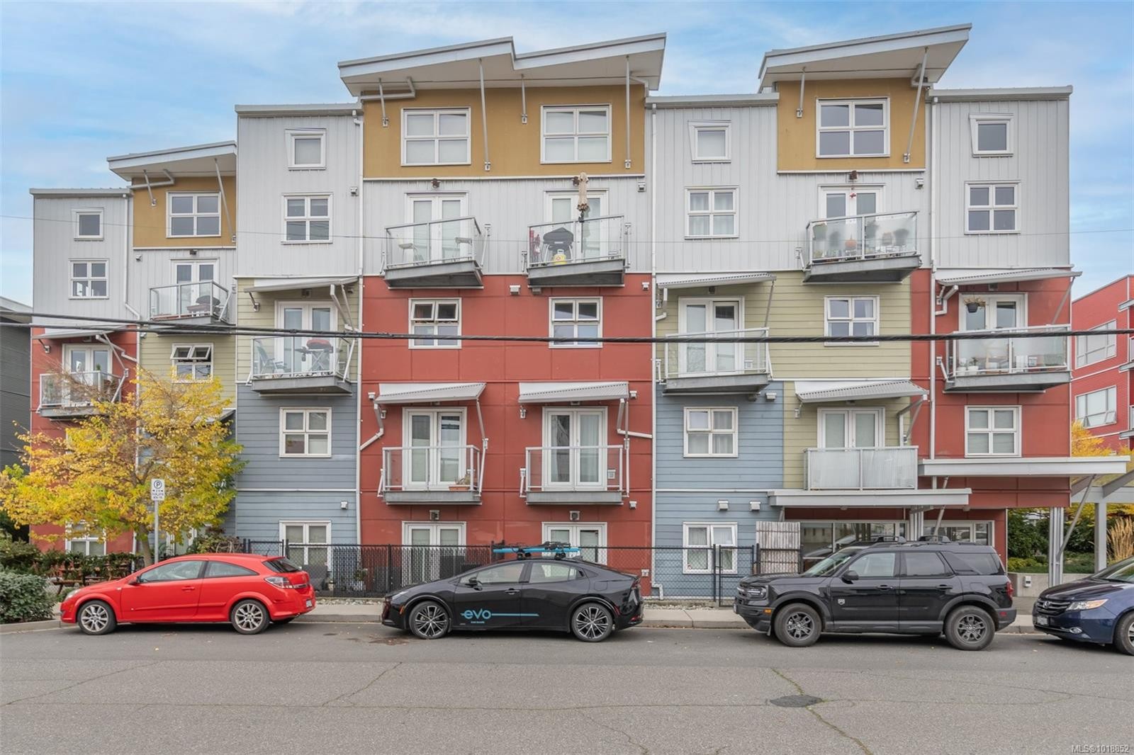 405-787 Tyee Rd, Victoria, BC - Outdoor With Balcony With Facade