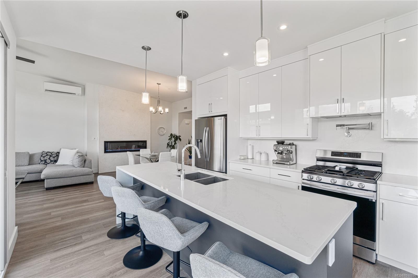 5-243 Corfield St South, Parksville, BC