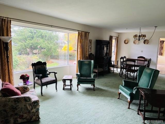 1575 Mileva Lane, Saanich, BC