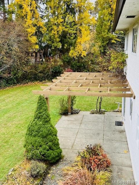 1575 Mileva Lane, Saanich, BC