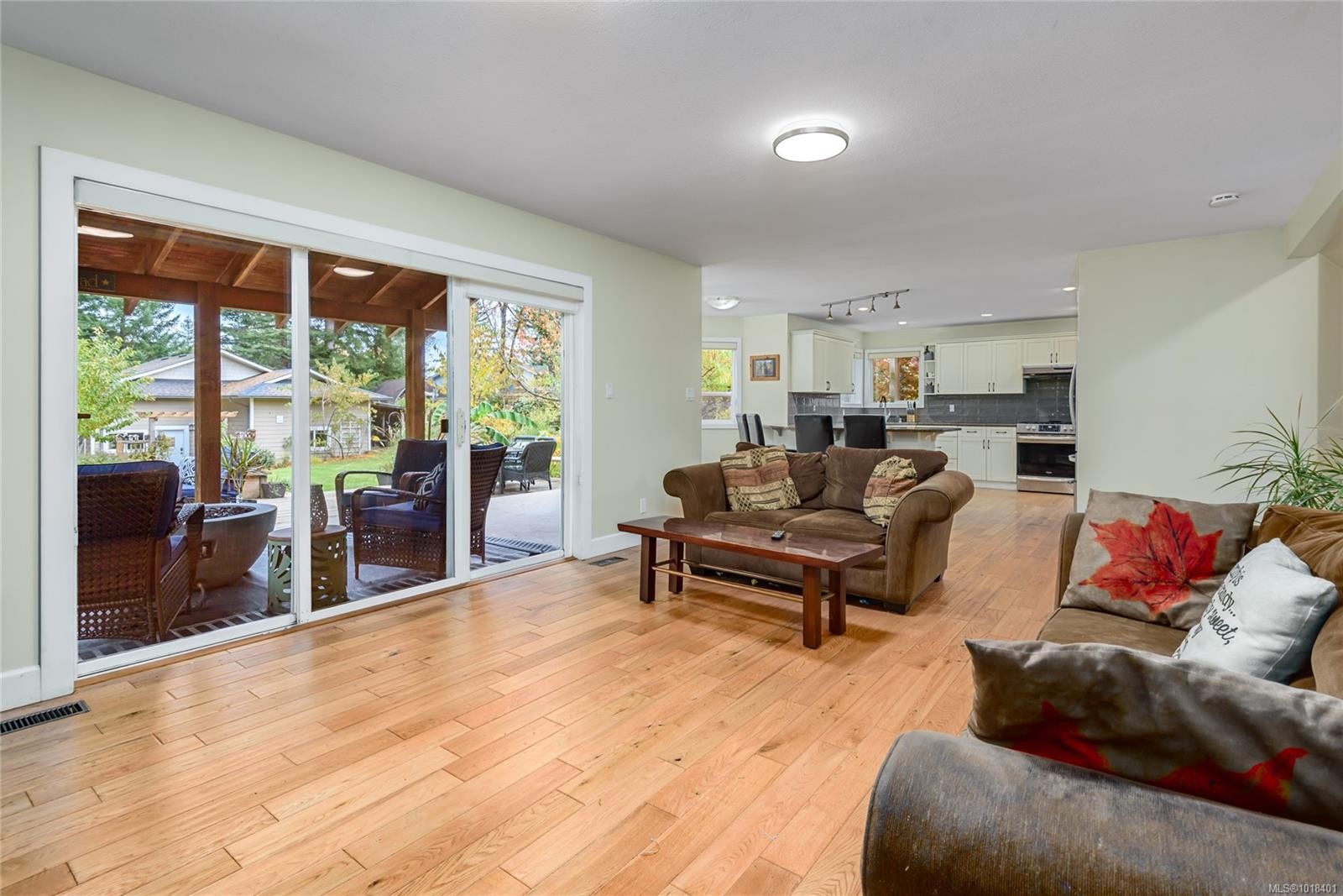 1230 Glen Urquhart Dr, Courtenay, BC