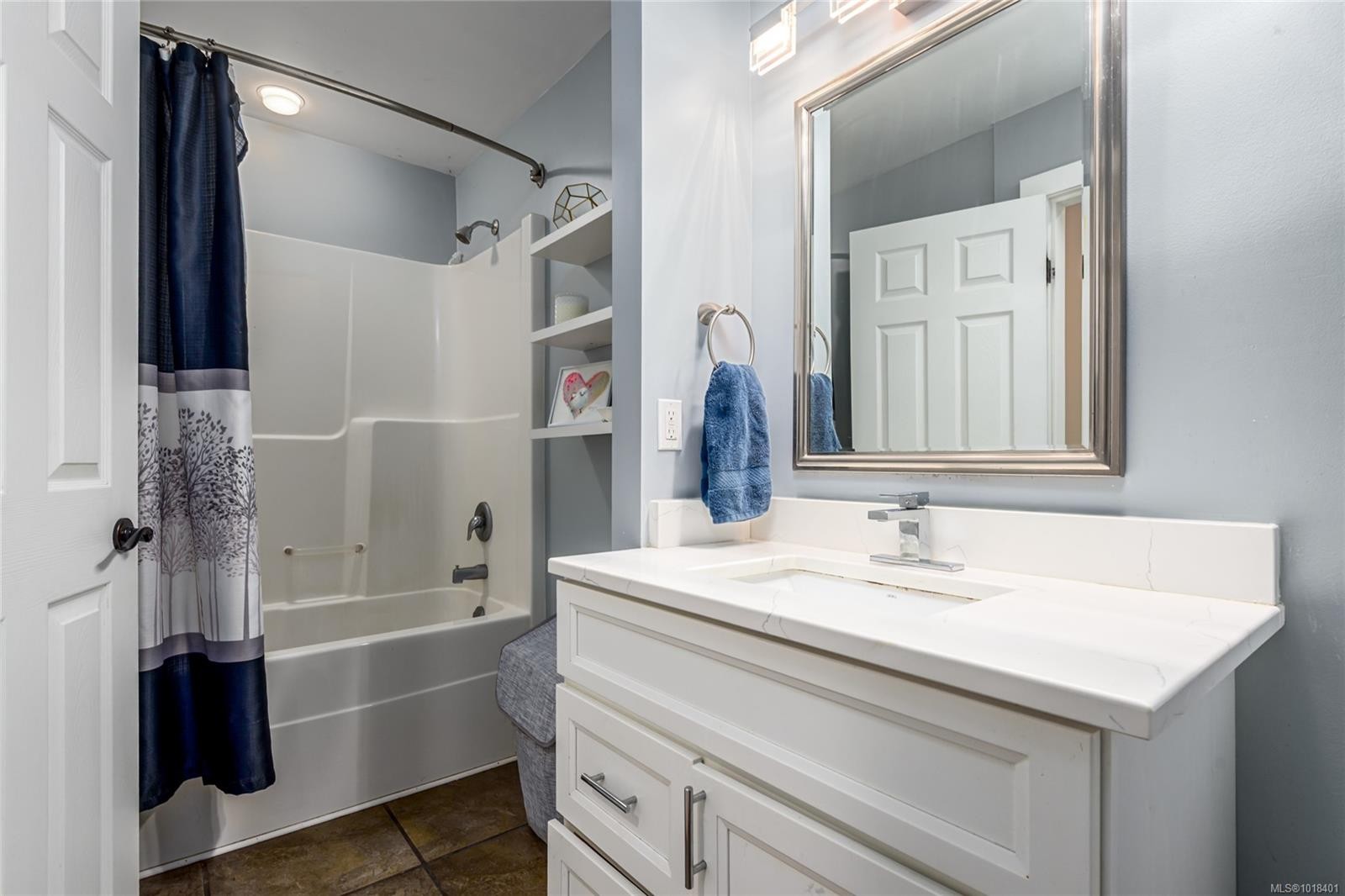 1230 Glen Urquhart Dr, Courtenay, BC