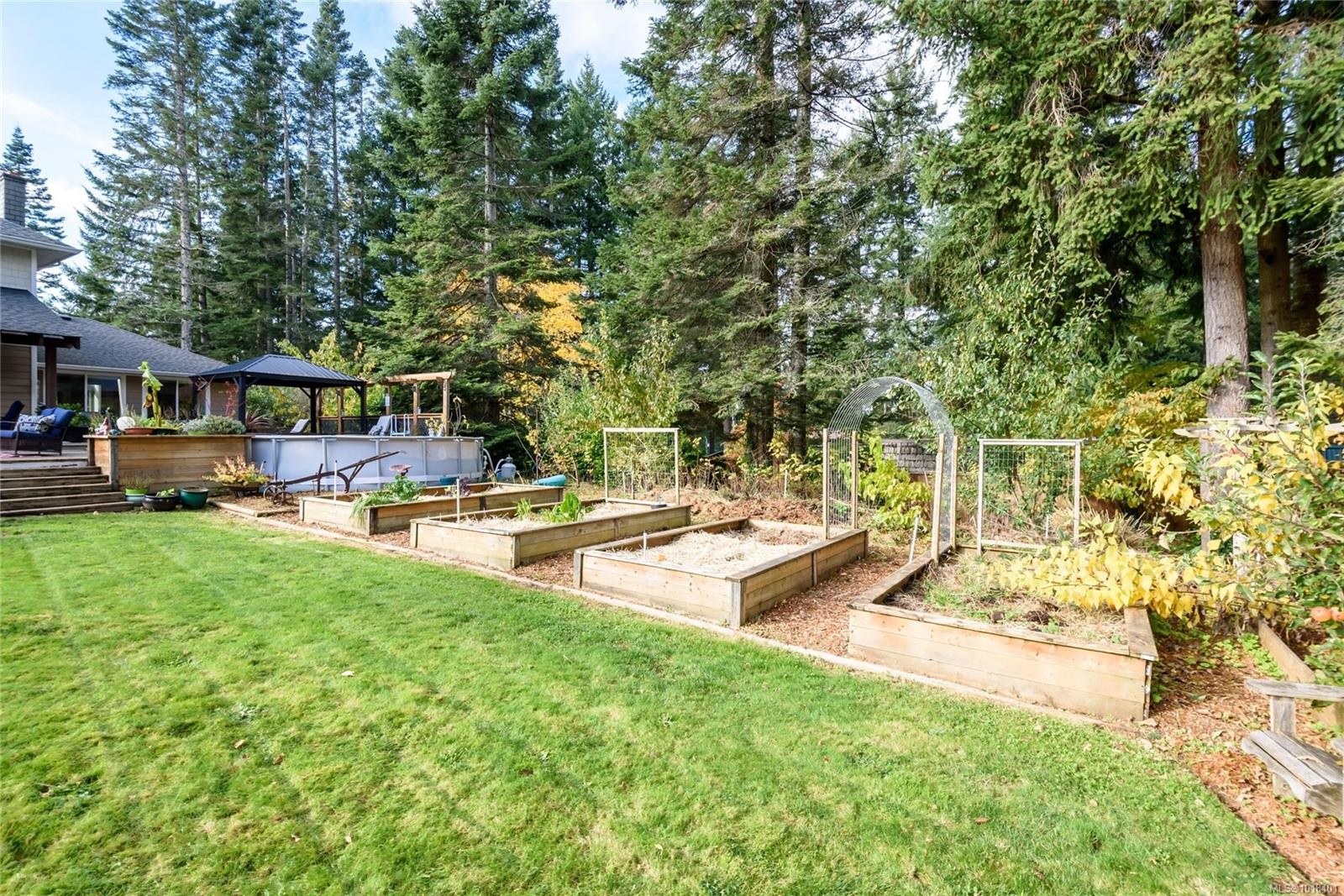 1230 Glen Urquhart Dr, Courtenay, BC