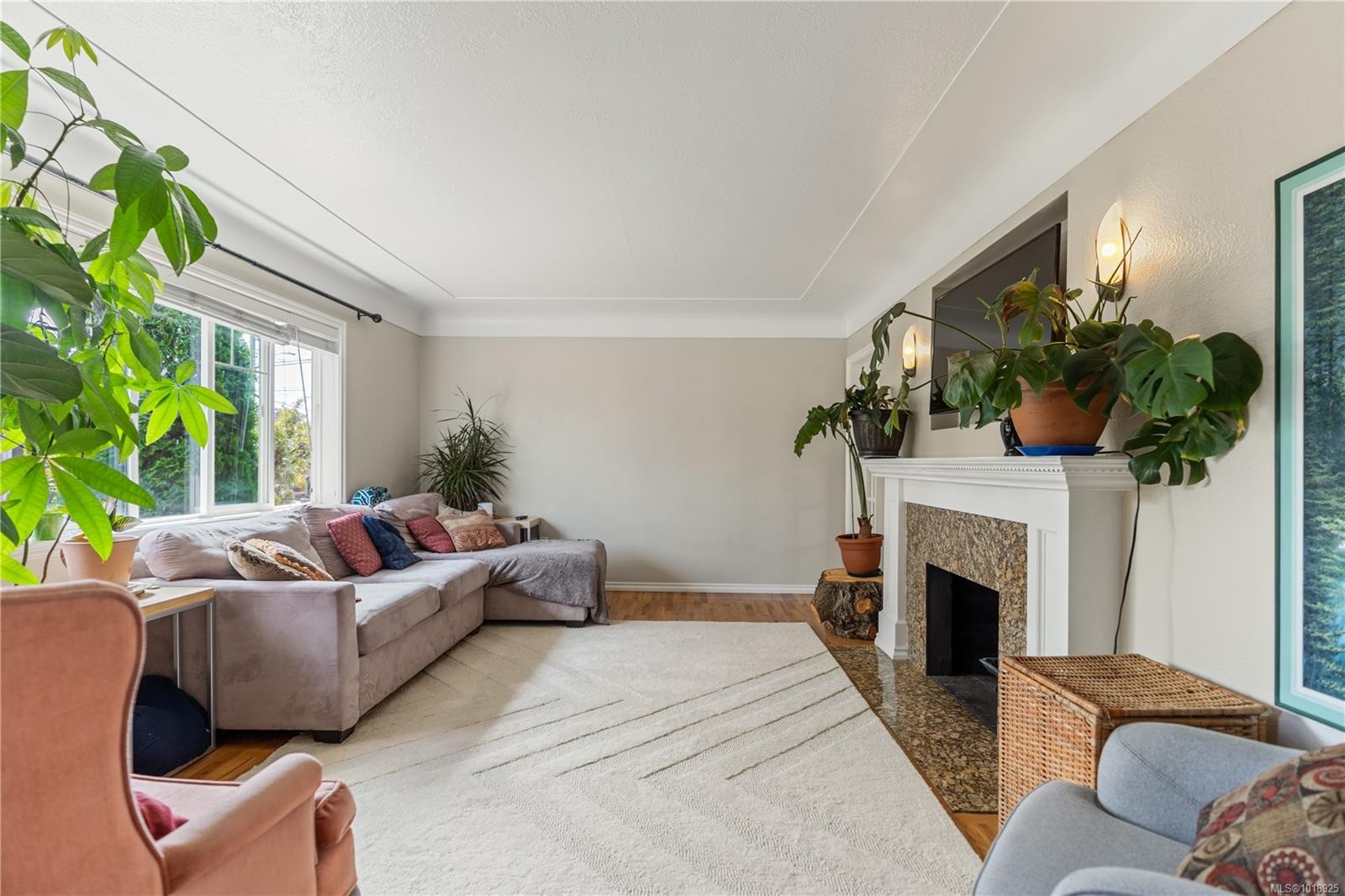 1468 Stroud Rd, Victoria, BC