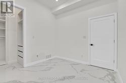 bedroom -Legal apartment -