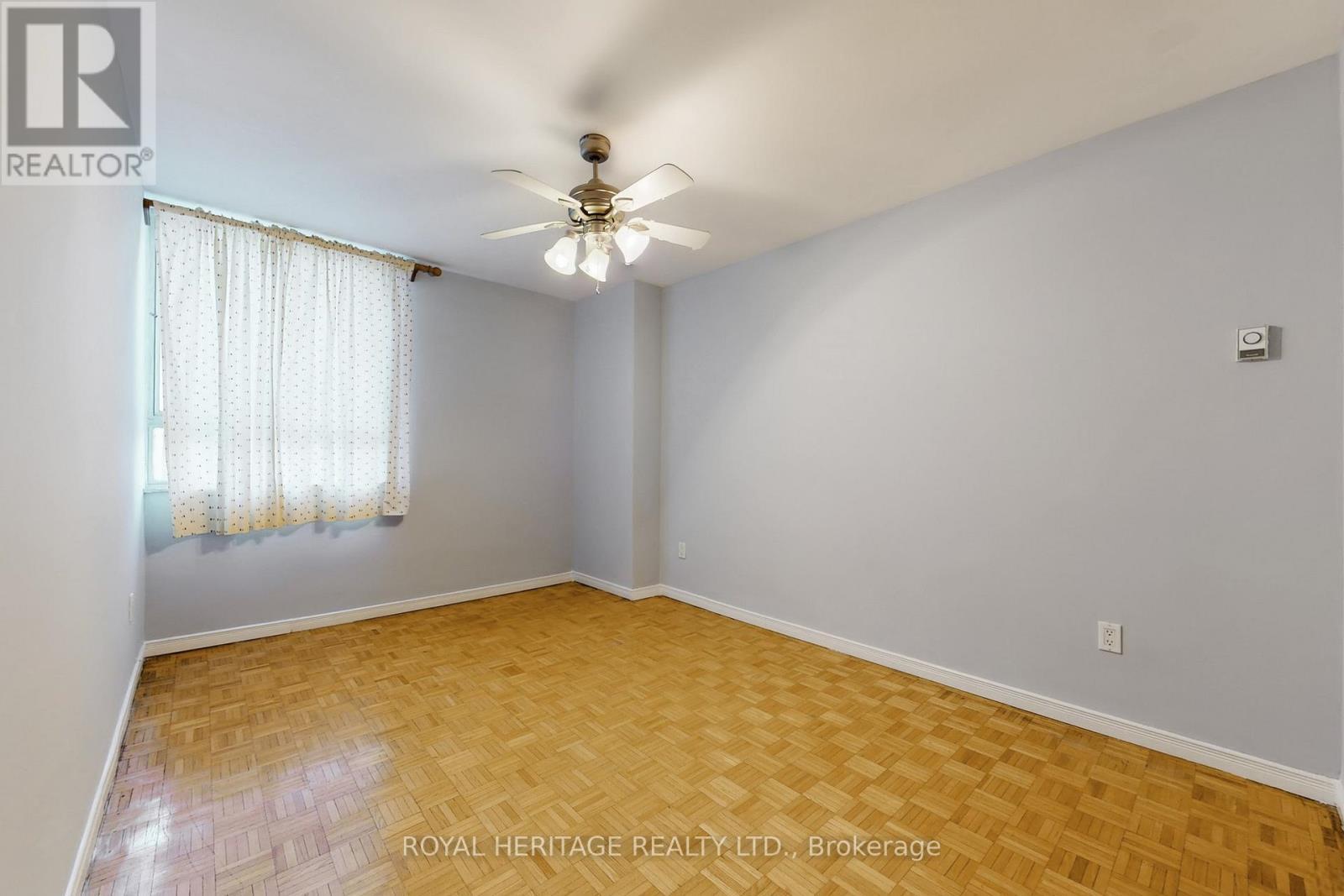 301 - 3 Massey Square, Toronto, ON - Indoor Photo Showing Other Room