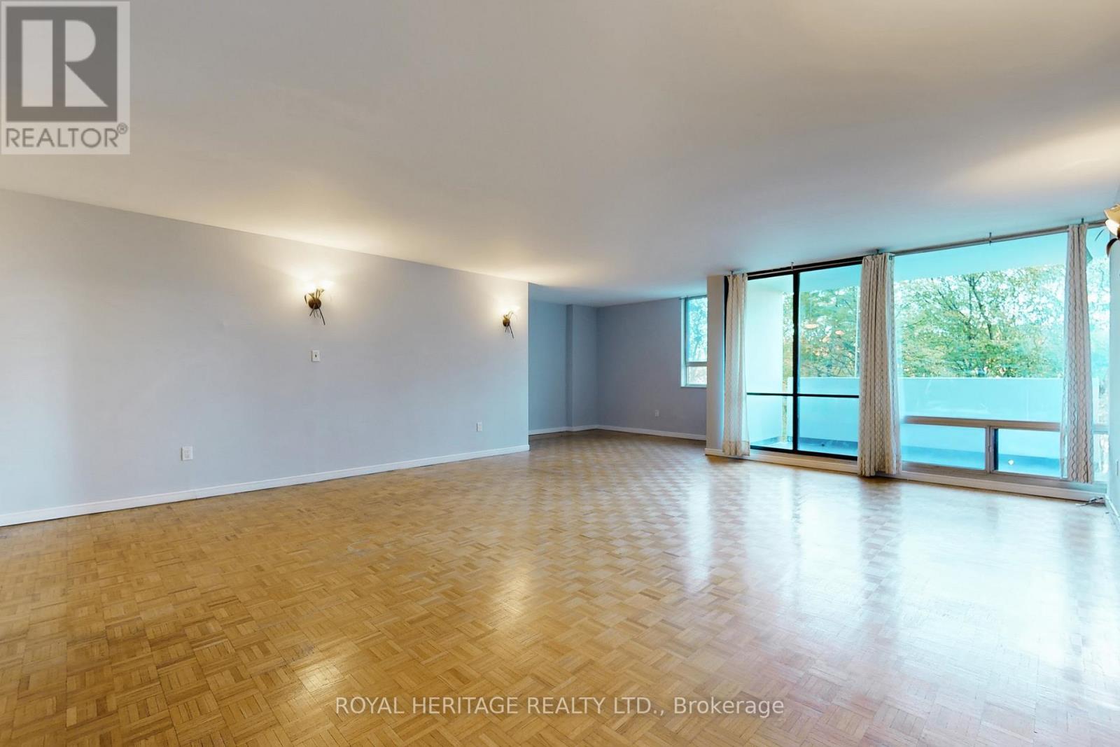 301 - 3 Massey Square, Toronto, ON - Indoor Photo Showing Other Room