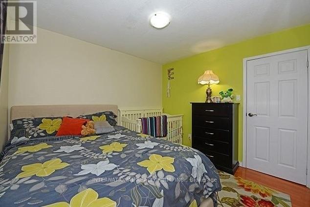 Second Bedroom - 174 Beech Street, Brampton, ON - Indoor Photo Showing Bedroom