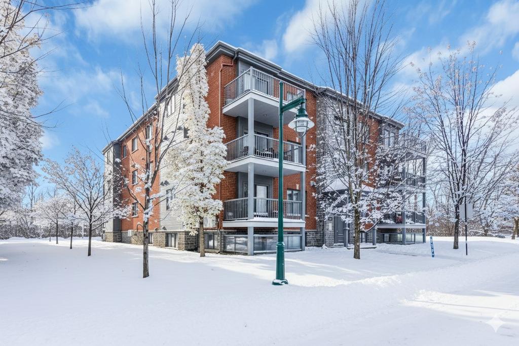 Frontage - 204-4137 Rue Ouellette, Longueuil (Saint-Hubert), QC - Outdoor With Facade