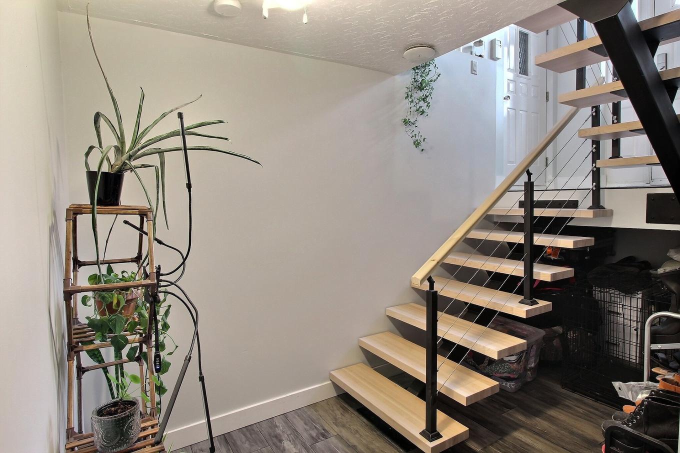 Staircase - 13 Rue Desjardins, Rouyn-Noranda, QC - Indoor Photo Showing Other Room