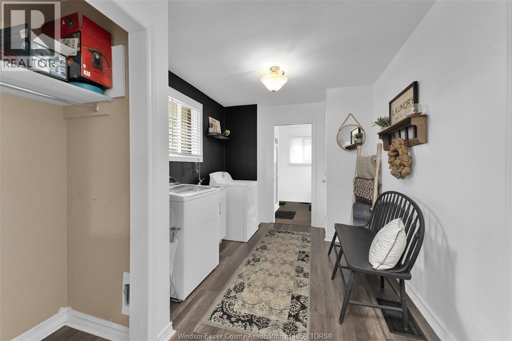 442 Baldoon Road, Chatham, ON - Indoor Photo Showing Other Room