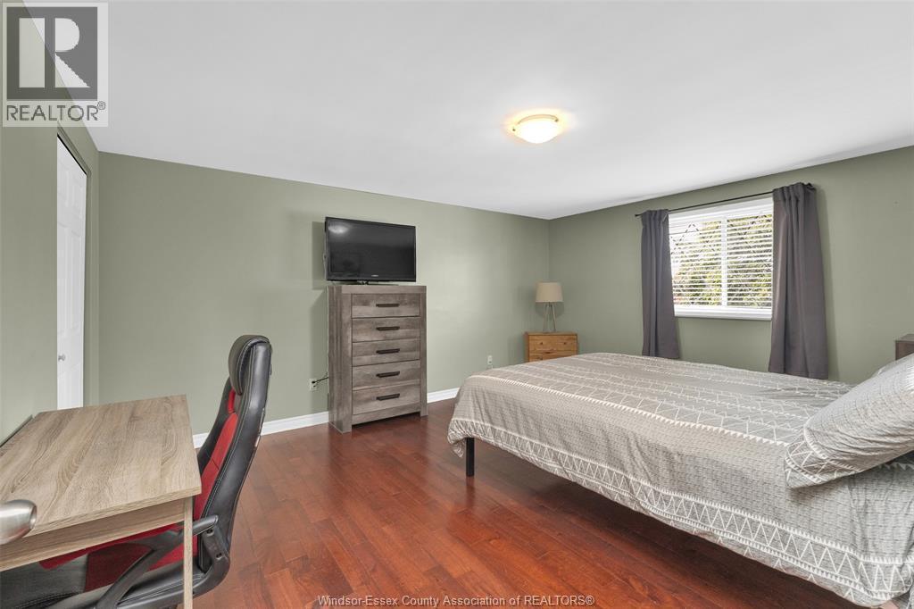 442 Baldoon Road, Chatham, ON - Indoor Photo Showing Bedroom