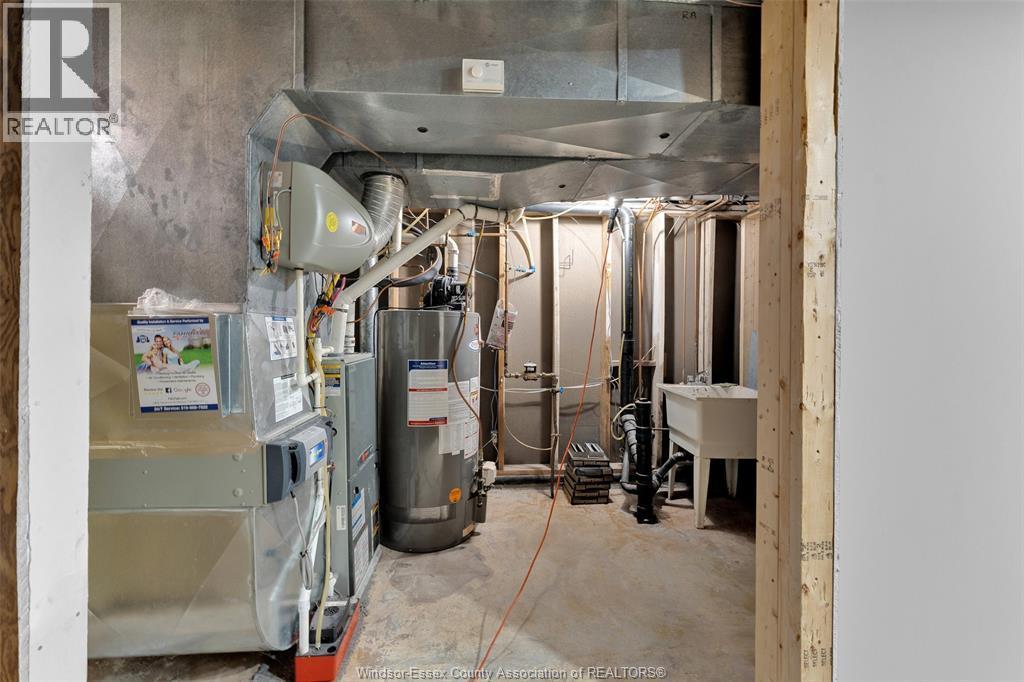 442 Baldoon Road, Chatham, ON - Indoor Photo Showing Basement
