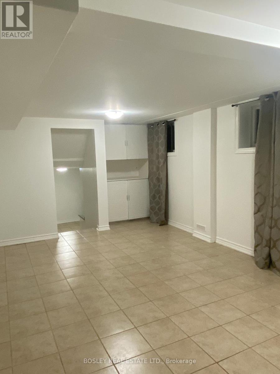 2972 Oslo Crescent, Mississauga, ON - Indoor Photo Showing Other Room