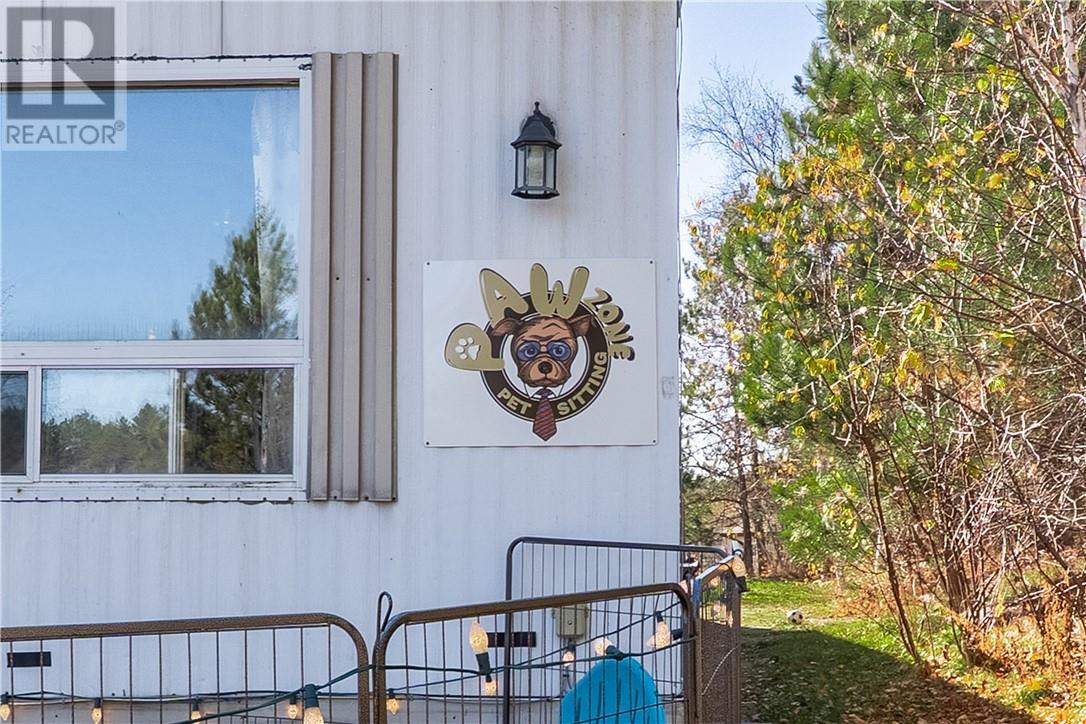 3710 Dill Lake Road Unit# 17, Greater Sudbury, ON