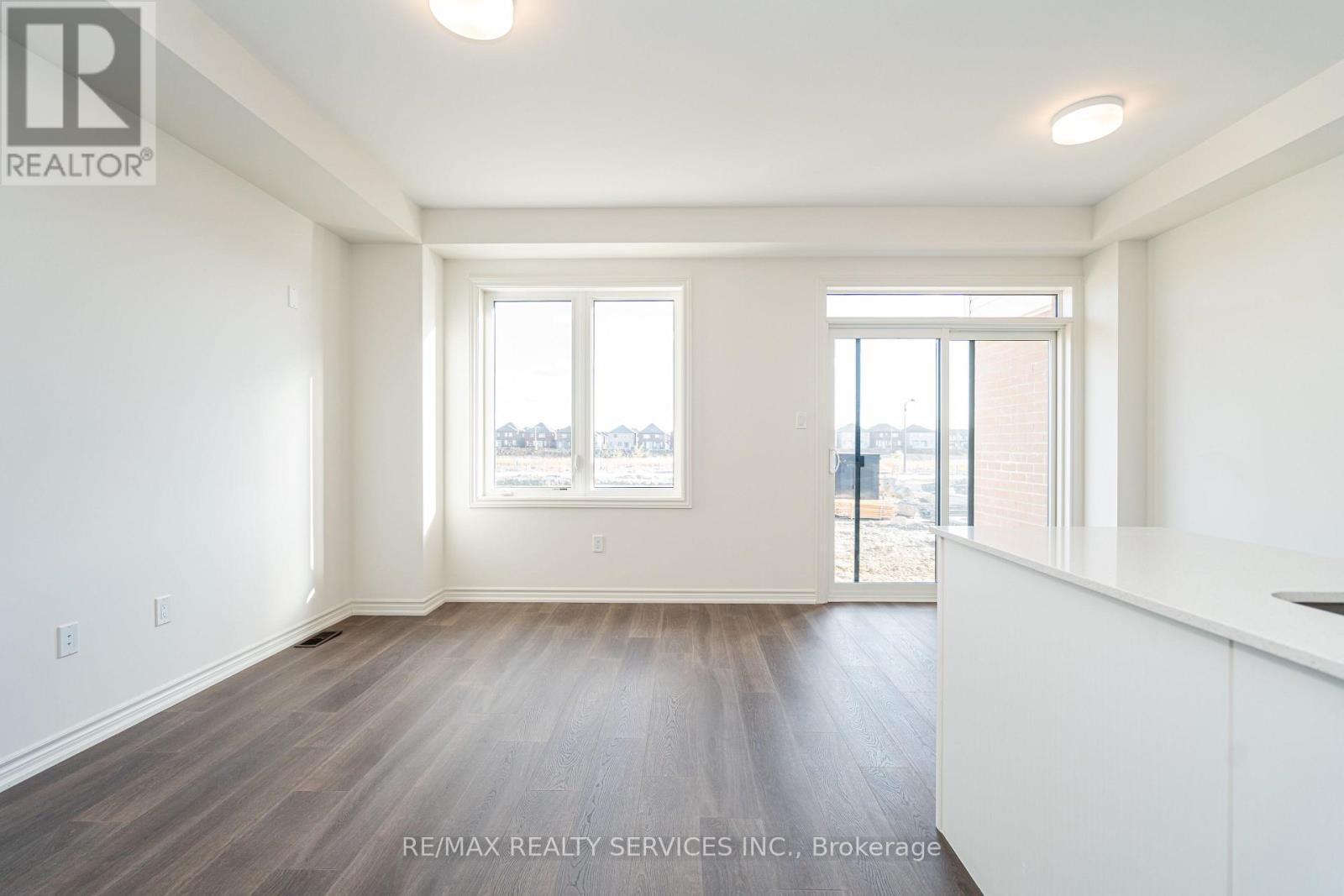 123 Sanderson Drive, Kawartha Lakes, ON - Indoor Photo Showing Other Room