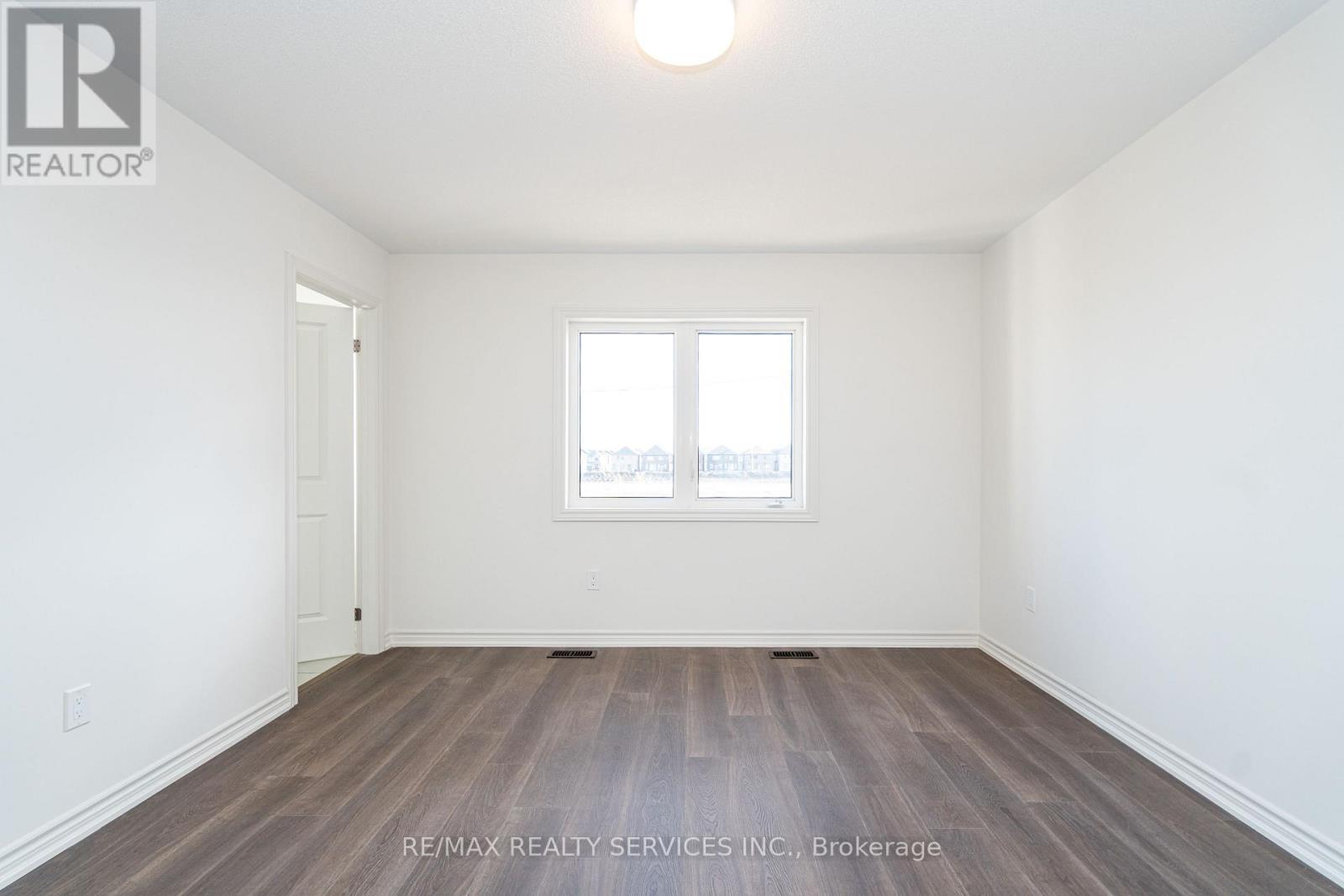 123 Sanderson Drive, Kawartha Lakes, ON - Indoor Photo Showing Other Room