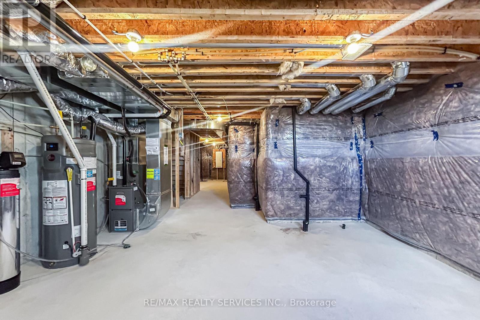 123 Sanderson Drive, Kawartha Lakes, ON - Indoor Photo Showing Basement