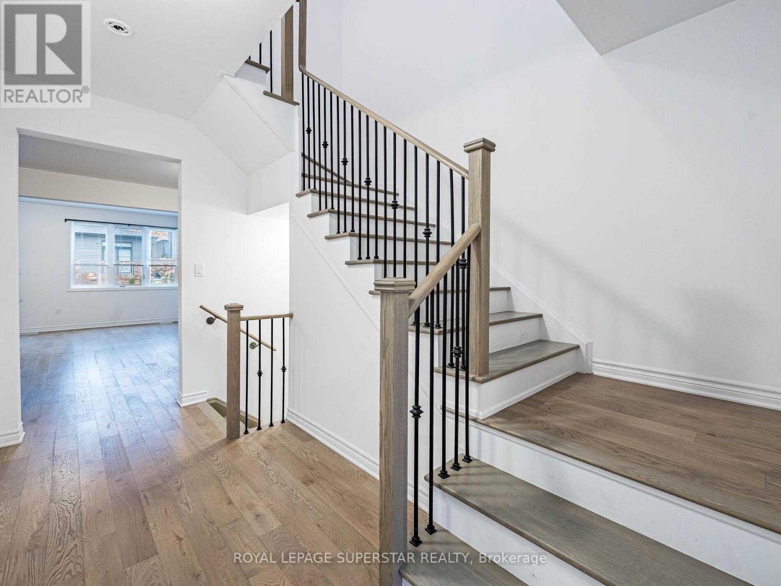 42 Eberhardt Drive, Wasaga Beach, ON - Indoor Photo Showing Other Room