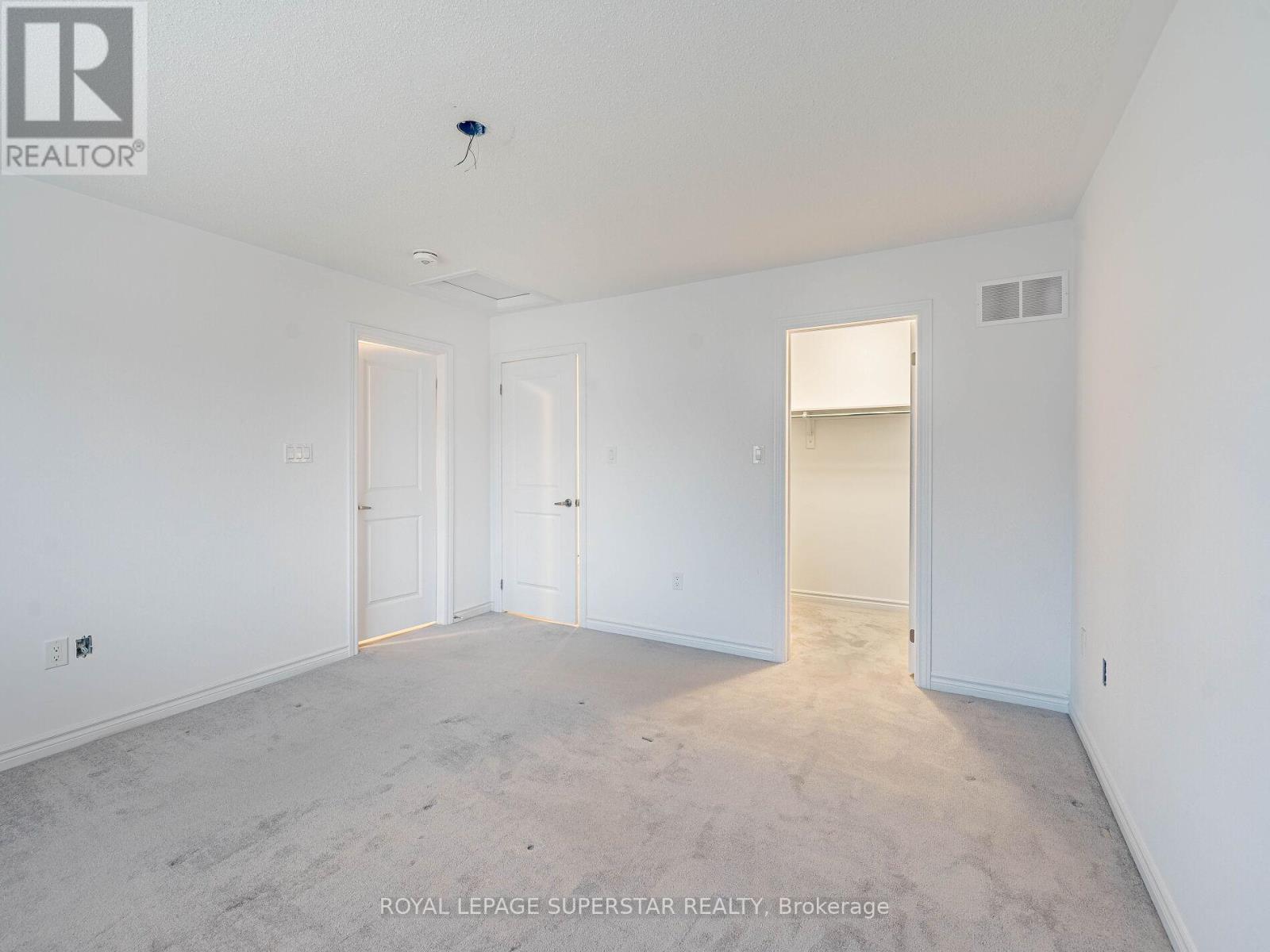 42 Eberhardt Drive, Wasaga Beach, ON - Indoor Photo Showing Other Room