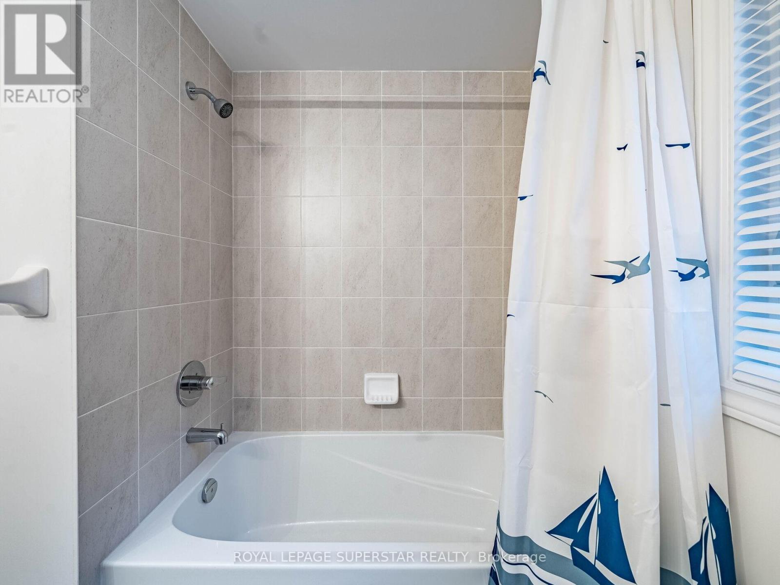 42 Eberhardt Drive, Wasaga Beach, ON - Indoor Photo Showing Bathroom