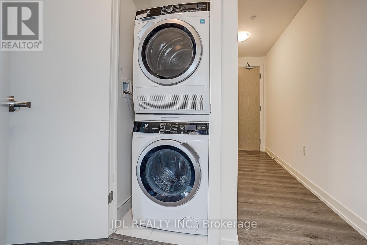 5103 - 138 Downes Street, Toronto, ON - Indoor Photo Showing Laundry Room