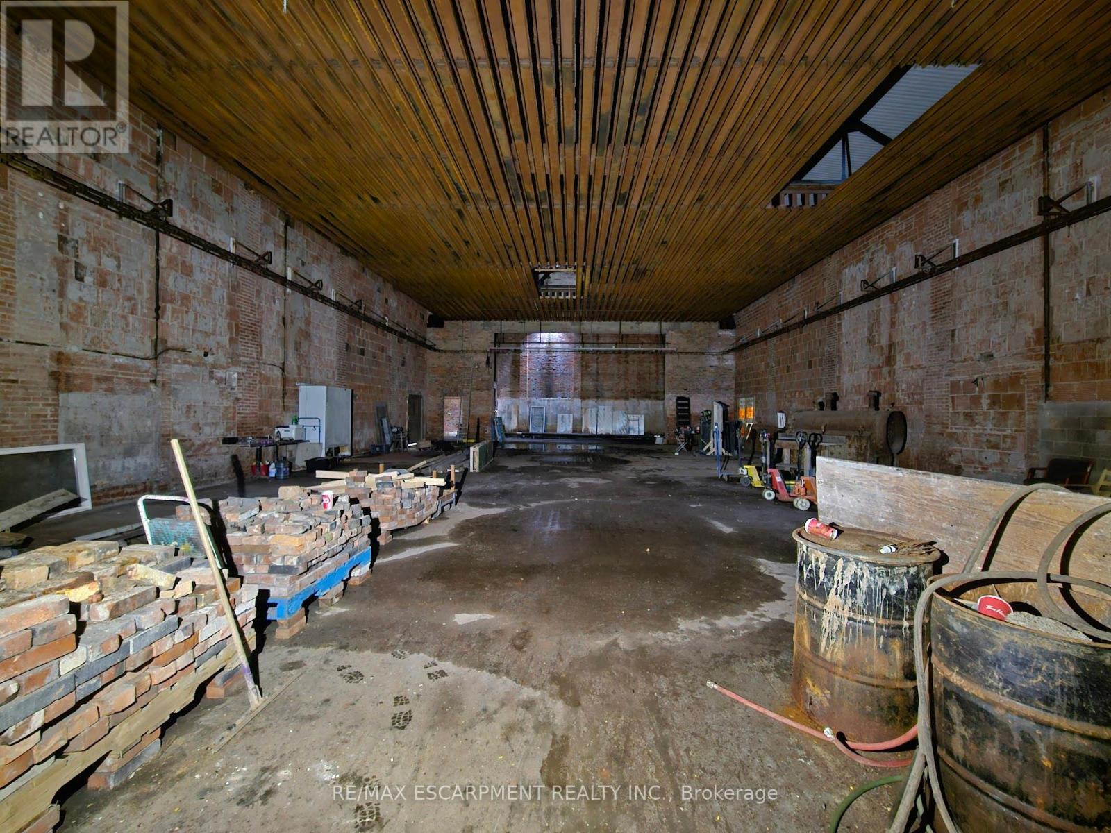 434 King Street W, Hamilton, ON