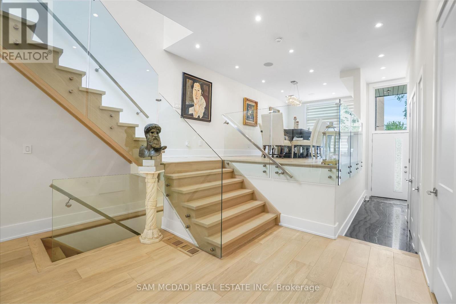 1036 Enola Avenue, Mississauga, ON - Indoor Photo Showing Other Room