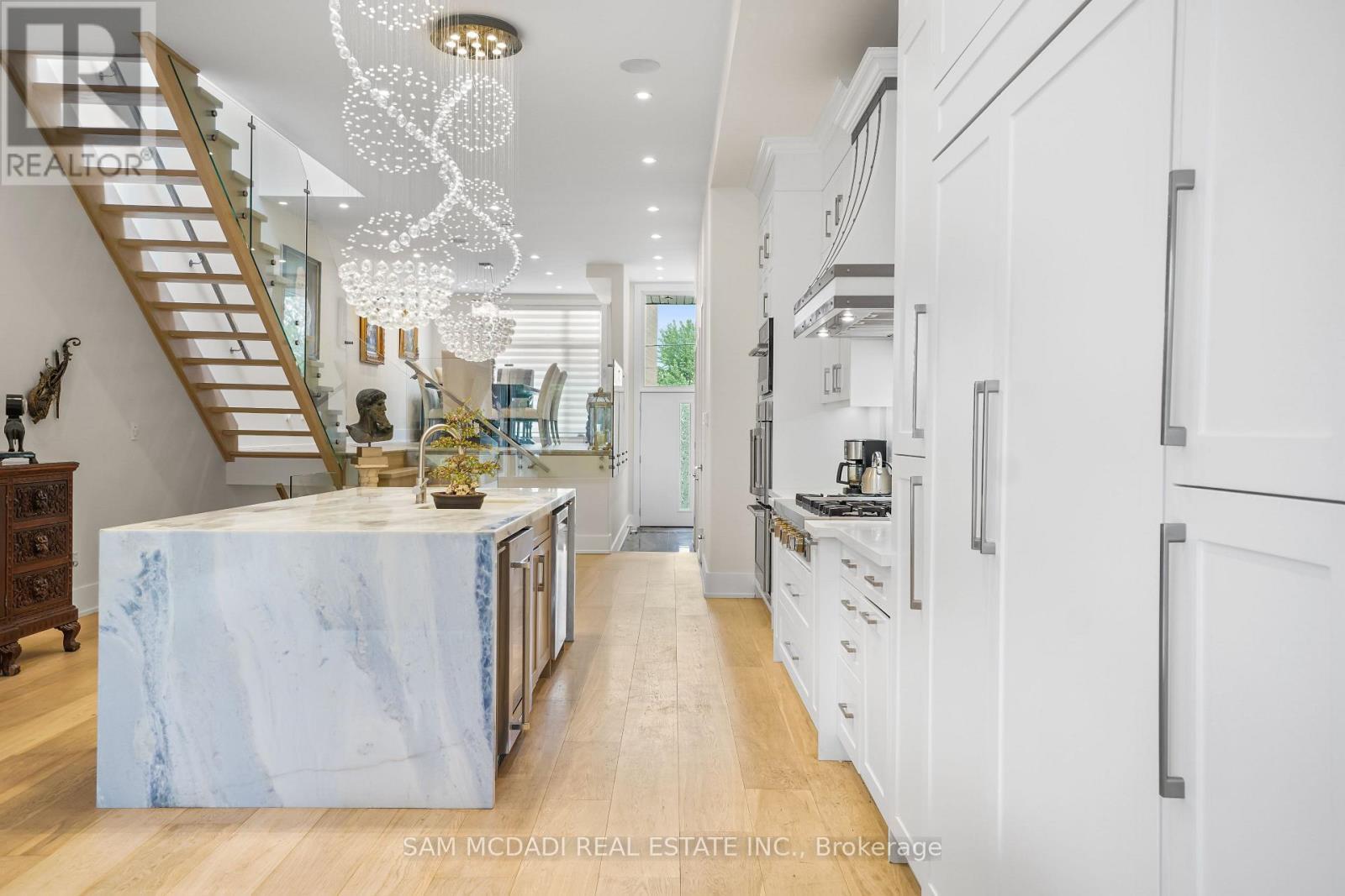 1036 Enola Avenue, Mississauga, ON - Indoor