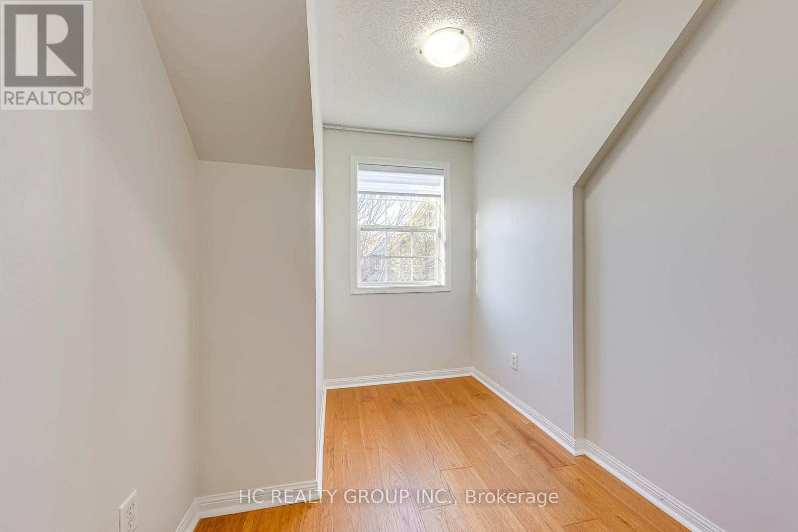 3045 Abernathy Way, Oakville, ON - Indoor Photo Showing Other Room