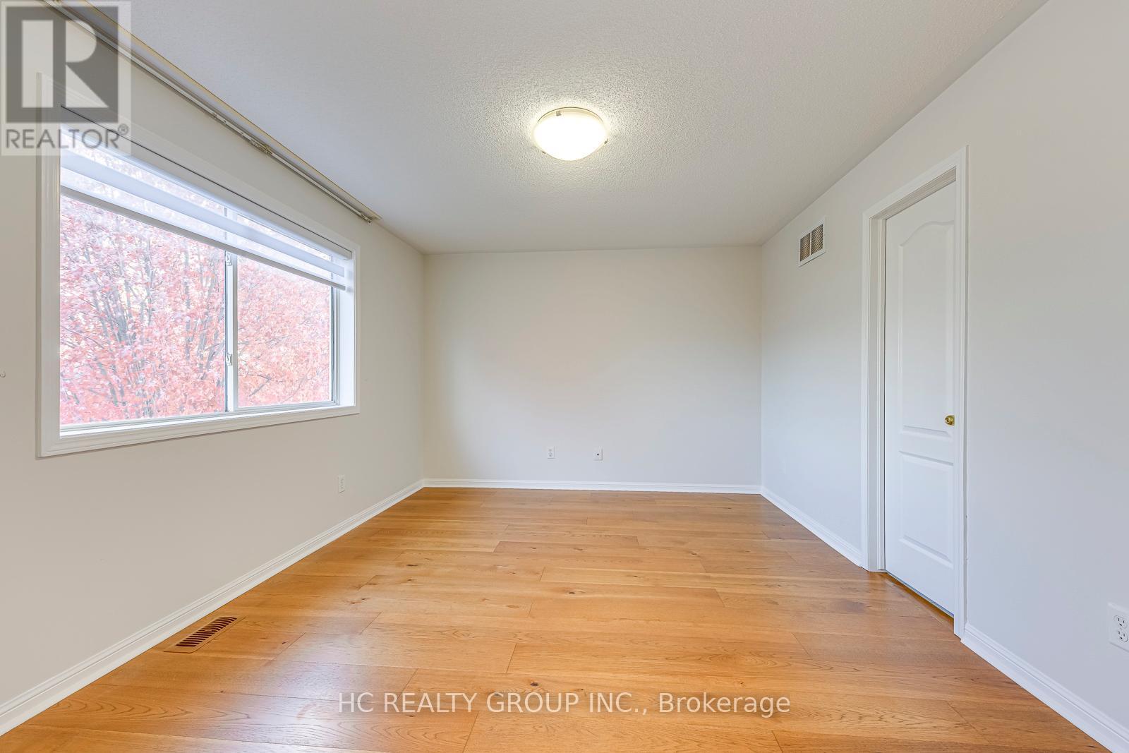 3045 Abernathy Way, Oakville, ON - Indoor Photo Showing Other Room
