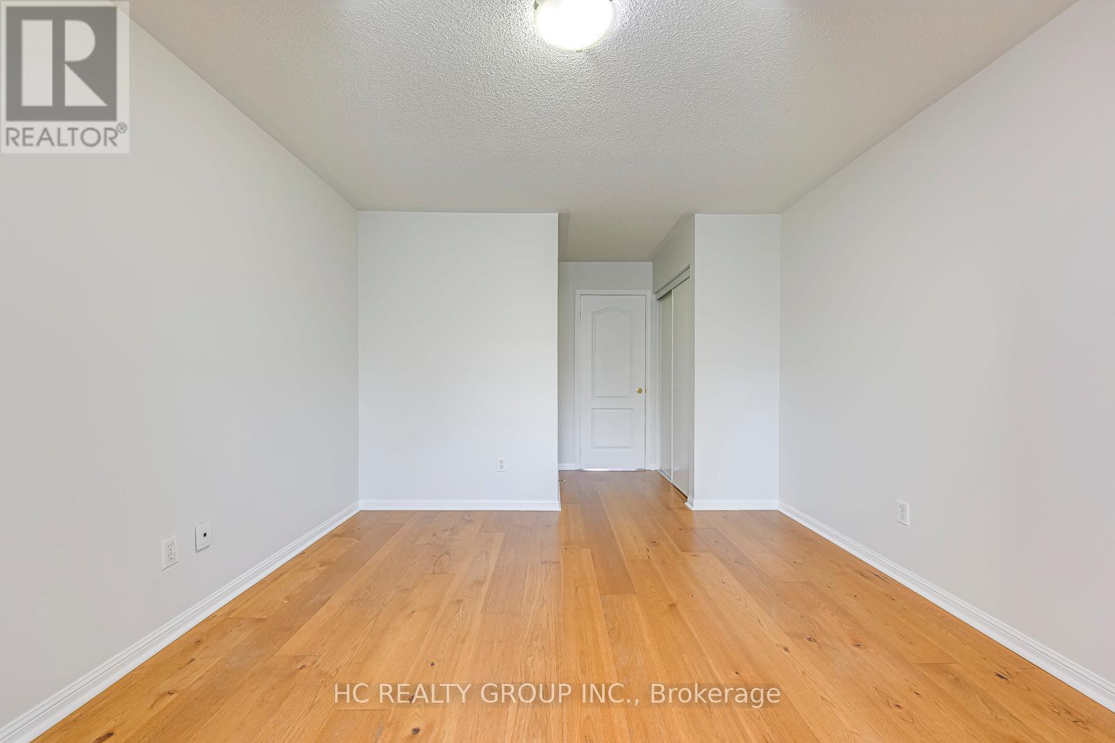 3045 Abernathy Way, Oakville, ON - Indoor Photo Showing Other Room