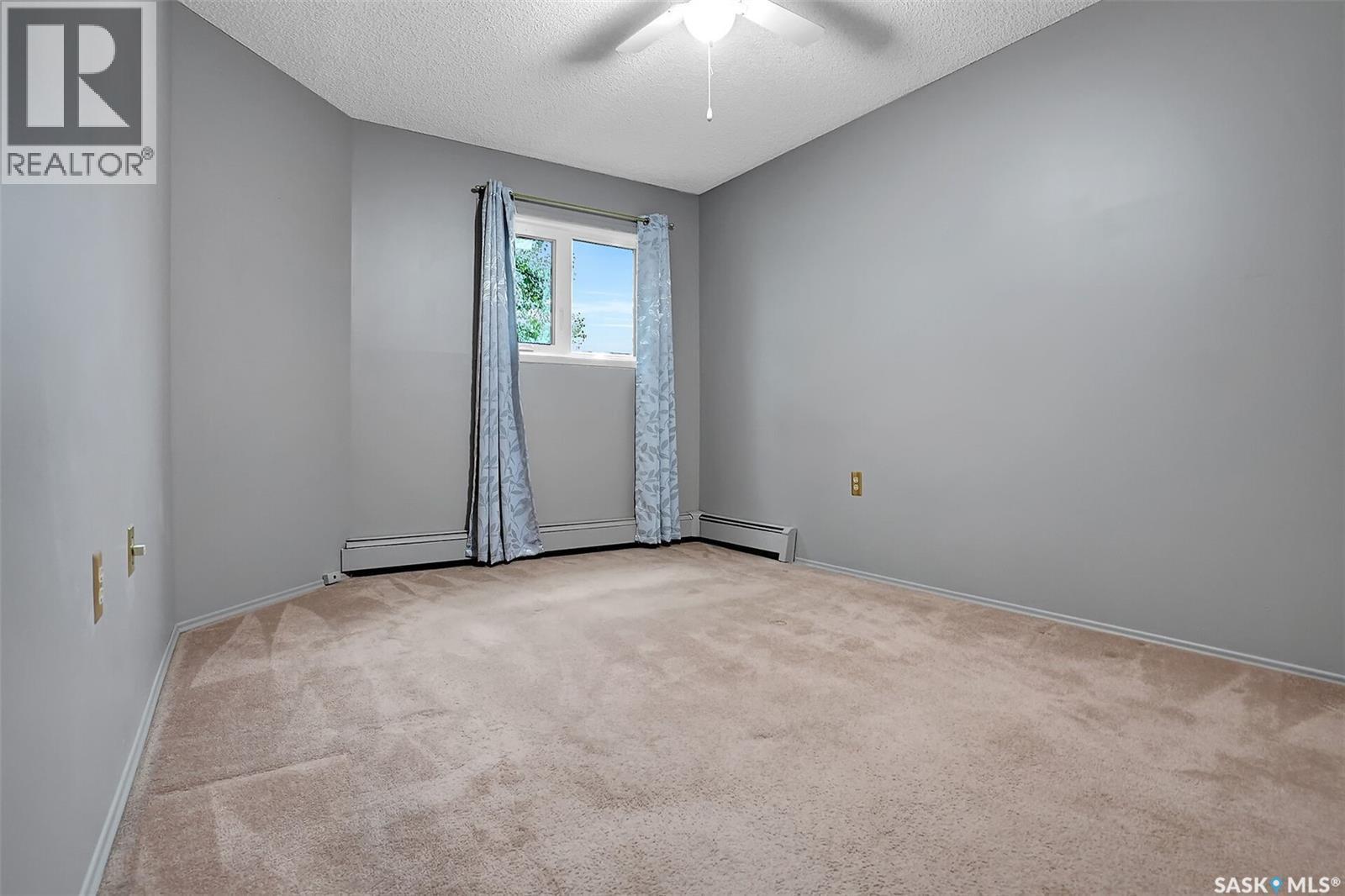 108 3420 Park Street, Regina, SK - Indoor Photo Showing Other Room