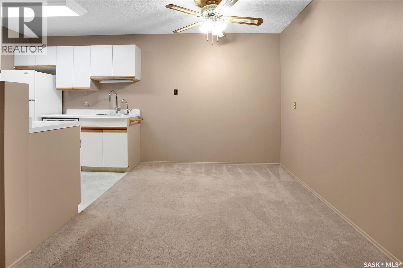 108 3420 Park Street, Regina, SK - Indoor