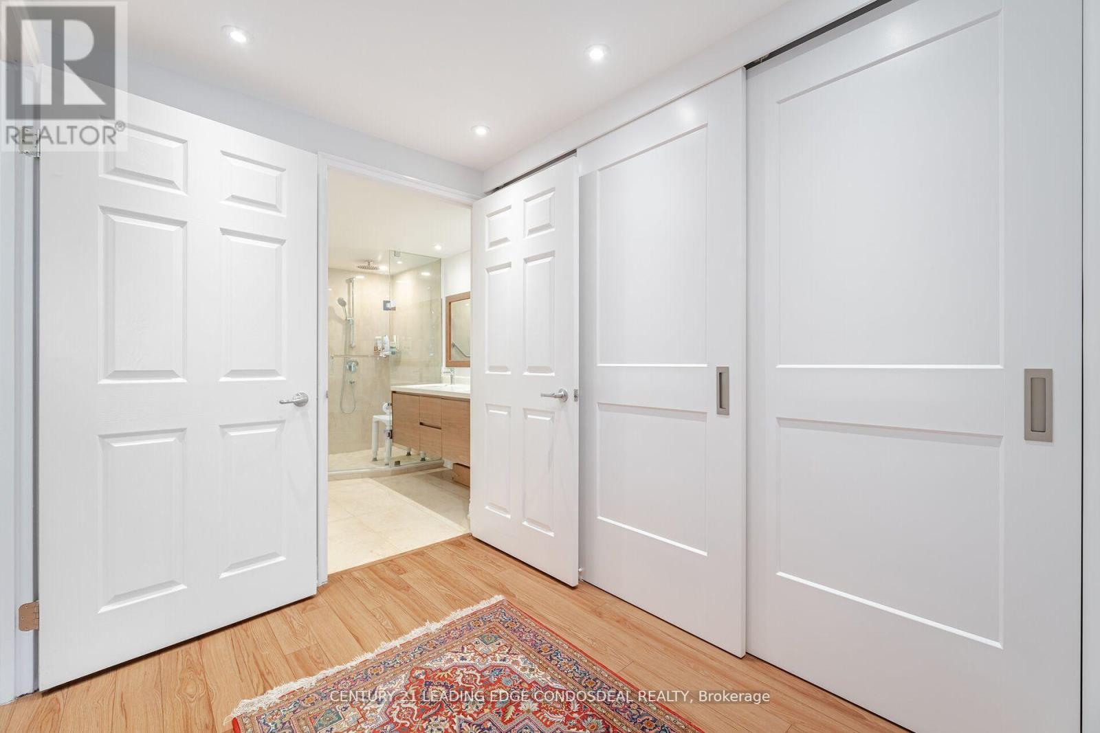 2106 - 33 University Avenue, Toronto, ON - Indoor Photo Showing Other Room