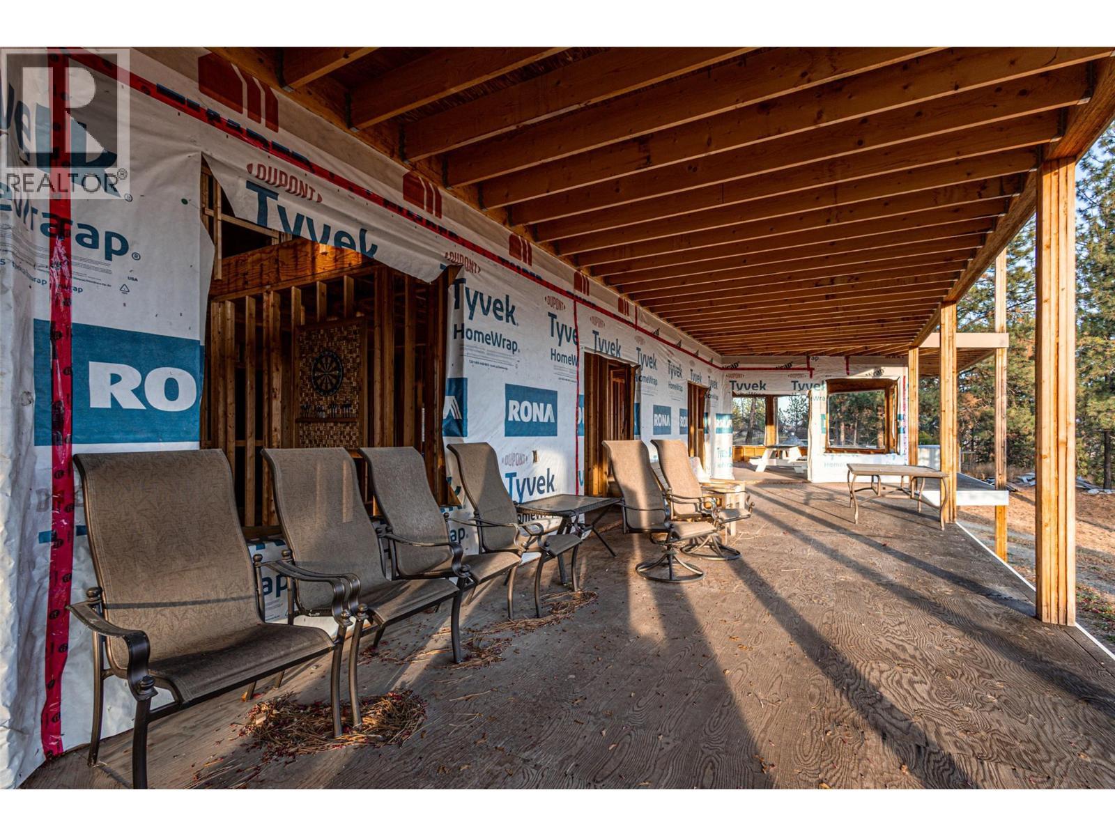 4976 Princeton Avenue, Peachland, BC - Outdoor With Deck Patio Veranda