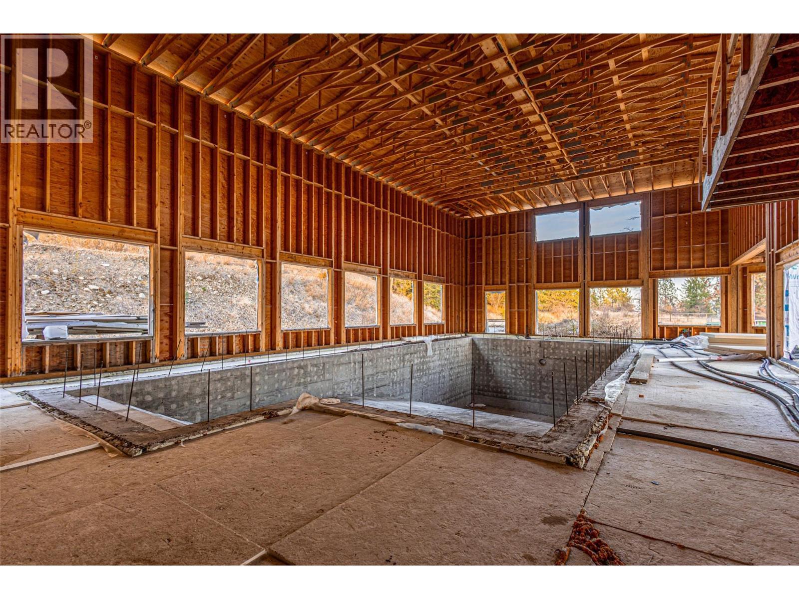 4976 Princeton Avenue, Peachland, BC - Indoor Photo Showing Other Room